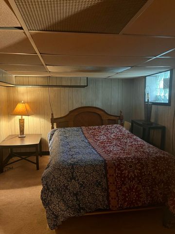 1752 Hayes Street, Gary, IN 46404