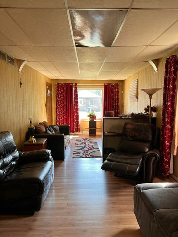 1752 Hayes Street, Gary, IN 46404