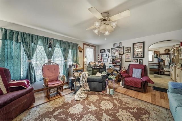 1135 Mansfield Street, Chippewa Falls, WI 54729