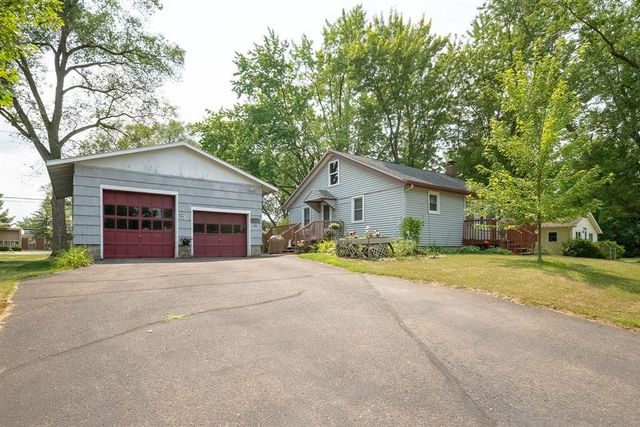 1135 Mansfield Street, Chippewa Falls, WI 54729