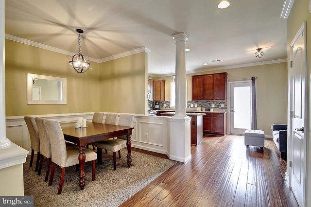 43893 EASTGATE VIEW DR, Chantilly, VA 20152