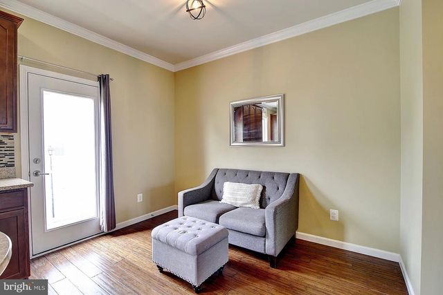 43893 EASTGATE VIEW DR, Chantilly, VA 20152