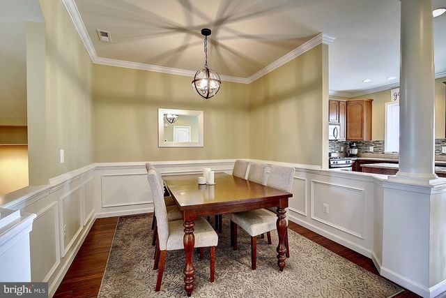 43893 EASTGATE VIEW DR, Chantilly, VA 20152