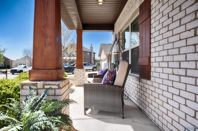 241 Iron Circle, Meridianville, AL 35759