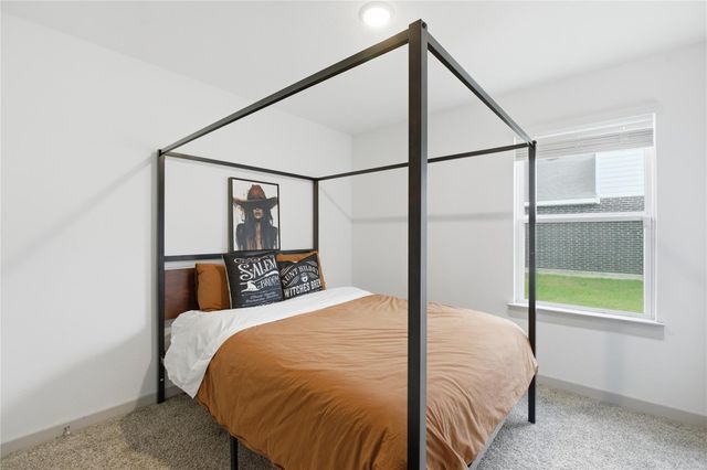 130 Lakeway Circle, Anahuac, TX 77514