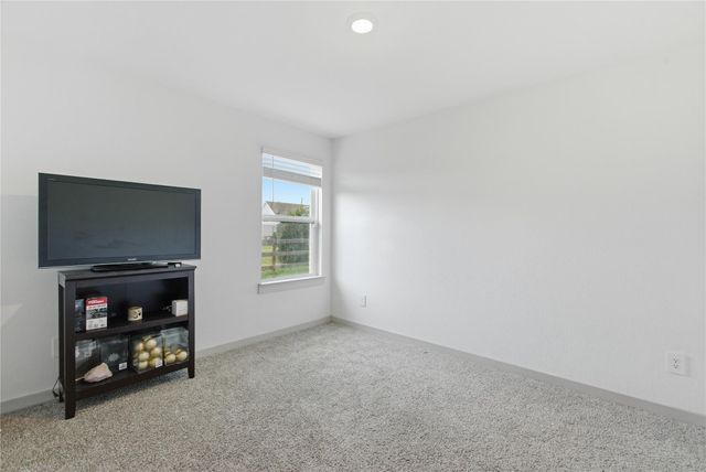 130 Lakeway Circle, Anahuac, TX 77514