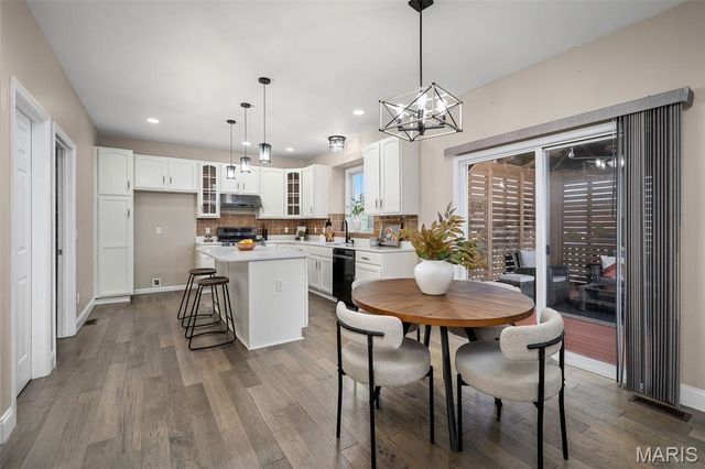 1001 Summersweet Drive, St Peters, MO 63376