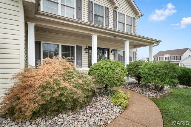 1001 Summersweet Drive, St Peters, MO 63376