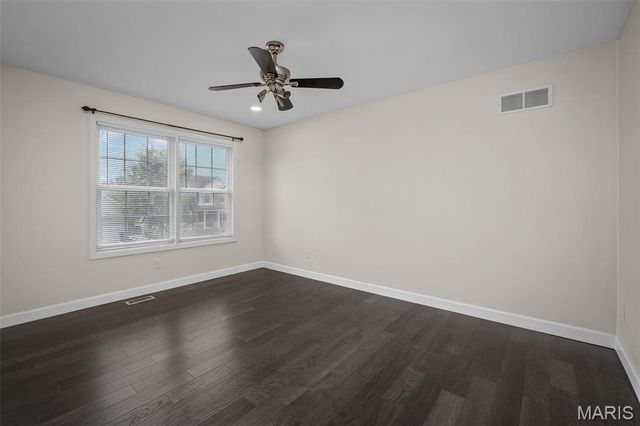 1001 Summersweet Drive, St Peters, MO 63376
