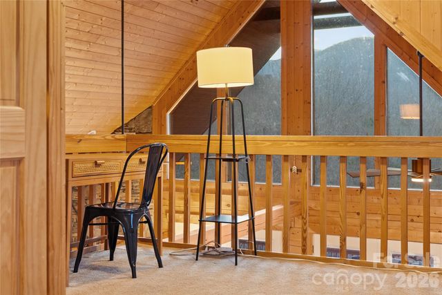 173 Mistletoe Park, Lake Lure, NC 28746
