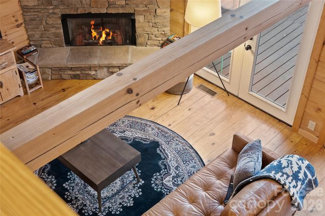 173 Mistletoe Park, Lake Lure, NC 28746