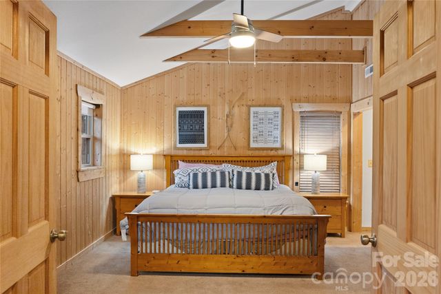 173 Mistletoe Park, Lake Lure, NC 28746