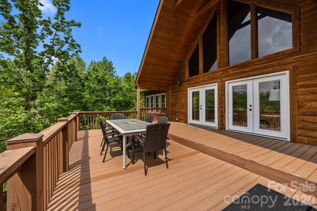 173 Mistletoe Park, Lake Lure, NC 28746