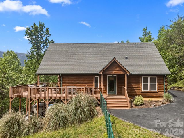 173 Mistletoe Park, Lake Lure, NC 28746
