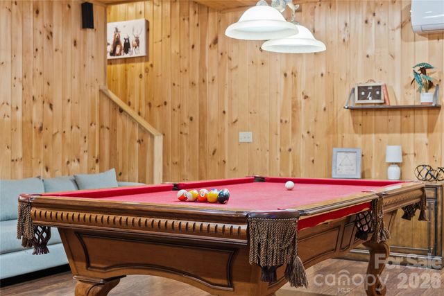 173 Mistletoe Park, Lake Lure, NC 28746