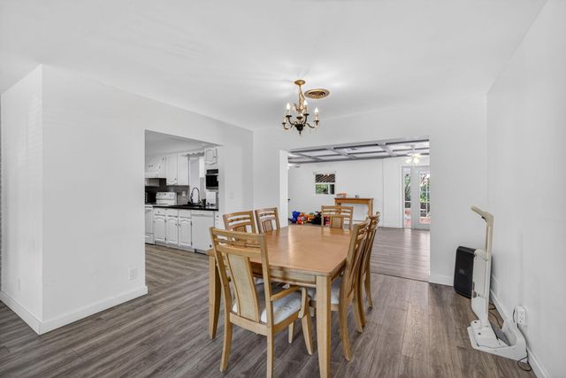 1762 15th Avenue N, Lake Worth Beach, FL 33460