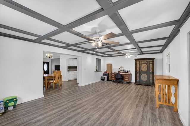 1762 15th Avenue N, Lake Worth Beach, FL 33460