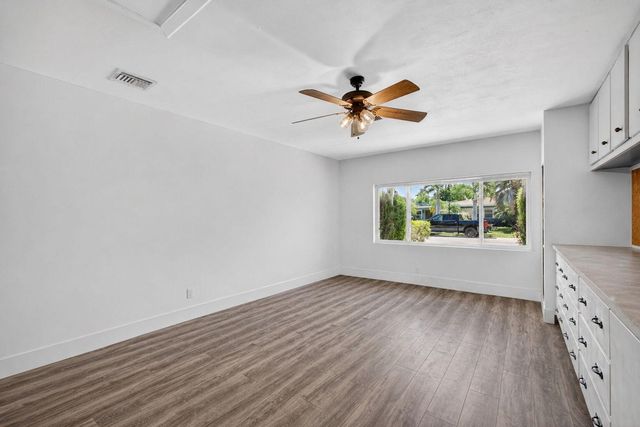 1762 15th Avenue N, Lake Worth Beach, FL 33460