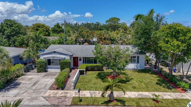 1762 15th Avenue N, Lake Worth Beach, FL 33460