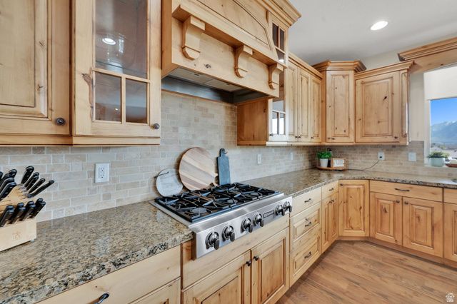 10257 S MCKINLEY PARK LN, South Jordan, UT 84095