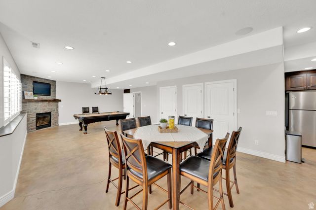 10257 S MCKINLEY PARK LN, South Jordan, UT 84095