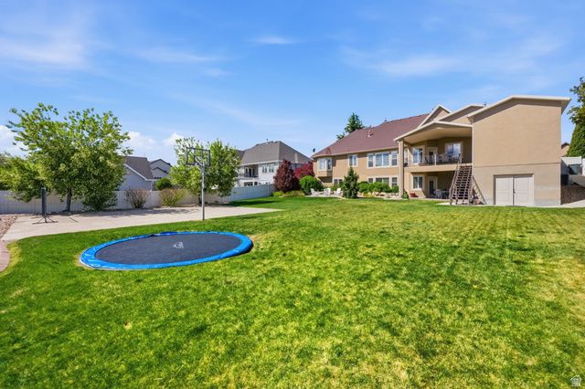 10257 S MCKINLEY PARK LN, South Jordan, UT 84095