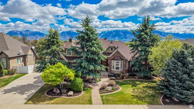 10257 S MCKINLEY PARK LN, South Jordan, UT 84095