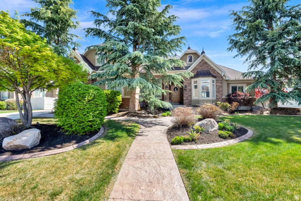 10257 S MCKINLEY PARK LN, South Jordan, UT 84095
