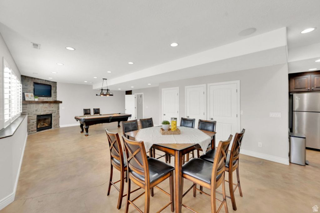 Image 32 of property listing at 10257 S MCKINLEY PARK LN, South Jordan, UT 84095