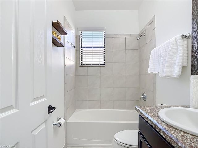 5462 Useppa DR, Ave Maria, FL 34142