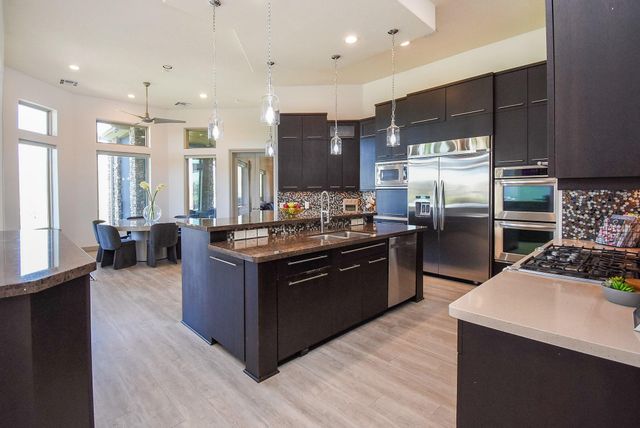 2819 Palmetto Bend, Richmond, TX 77406