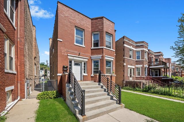 1911 S 49th Avenue, Cicero, IL 60804