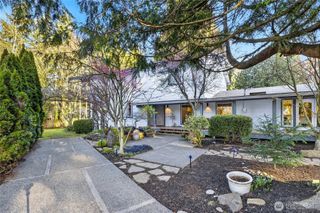 11223 109th Avenue NE, Kirkland, WA 98033