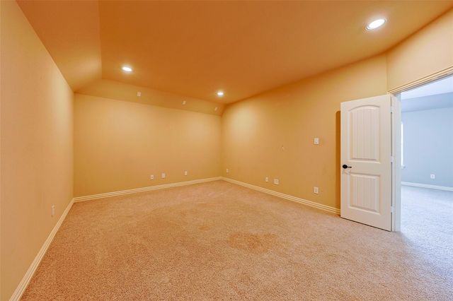 403 Woodpecker Forest Lane, Conroe, TX 77384