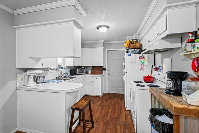 10853 412 Highway, Kansas, OK 74347