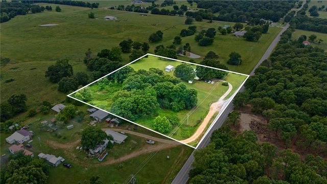 10853 412 Highway, Kansas, OK 74347