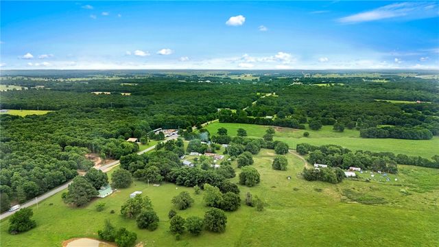 10853 412 Highway, Kansas, OK 74347