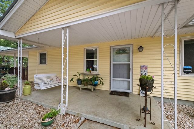 10853 412 Highway, Kansas, OK 74347