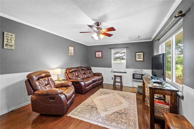 10853 412 Highway, Kansas, OK 74347