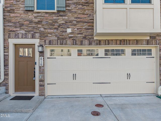 816 Channing Park Circle, Cary, NC 27519