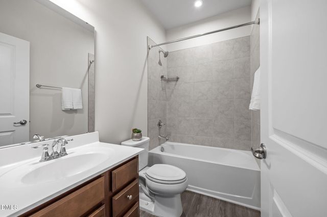 816 Channing Park Circle, Cary, NC 27519