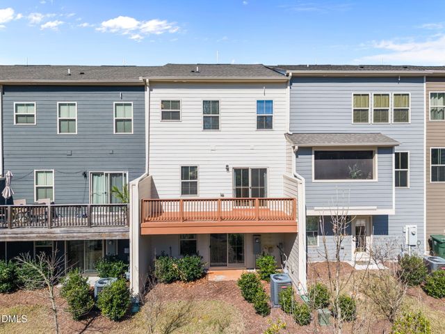 816 Channing Park Circle, Cary, NC 27519