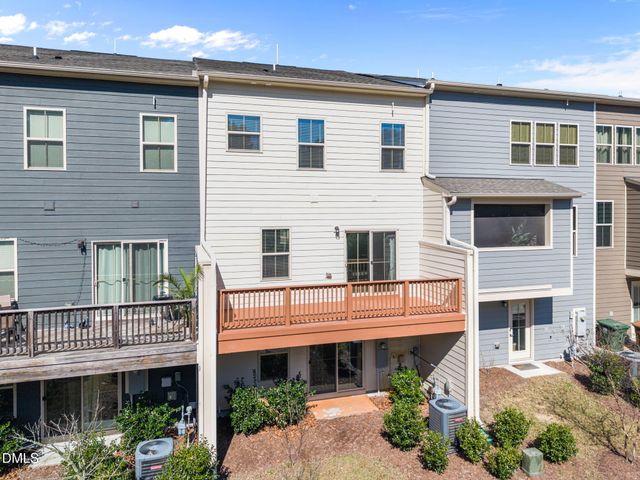 816 Channing Park Circle, Cary, NC 27519