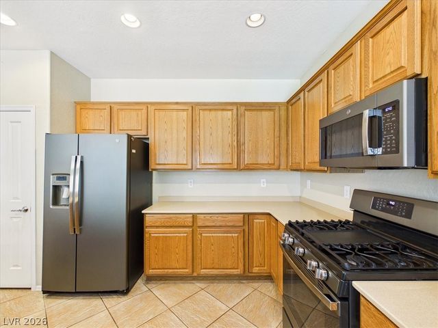 2592 Red Planet Street, Henderson, NV 89044