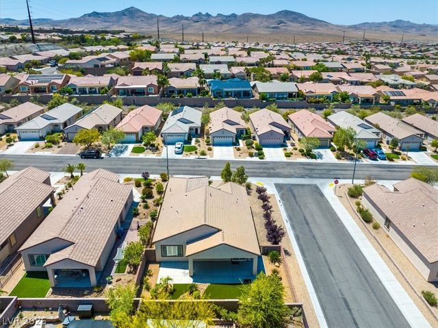 2592 Red Planet Street, Henderson, NV 89044