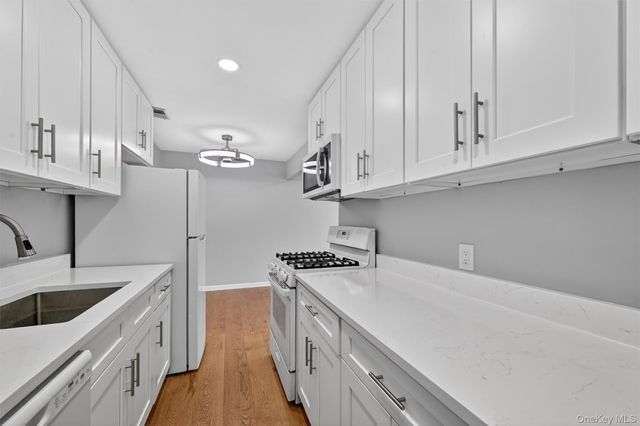 276 TEMPLE HILL Road 2217, New Windsor, NY 12553