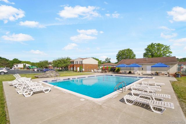 276 TEMPLE HILL Road 2217, New Windsor, NY 12553