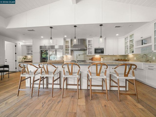 336 Bonanza Way, Danville, CA 94526