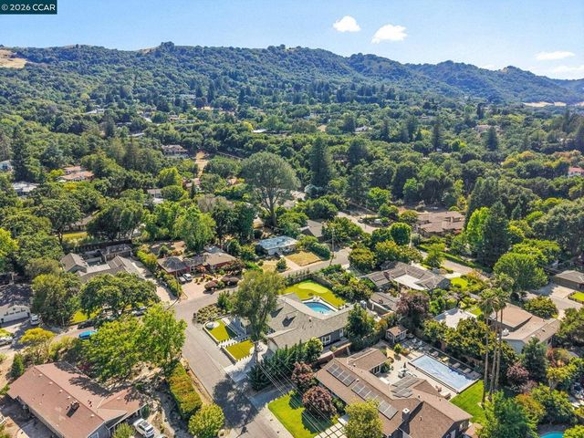 336 Bonanza Way, Danville, CA 94526