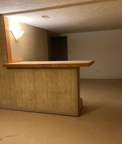 2 Greenwood Park, Pittsford, NY 14534